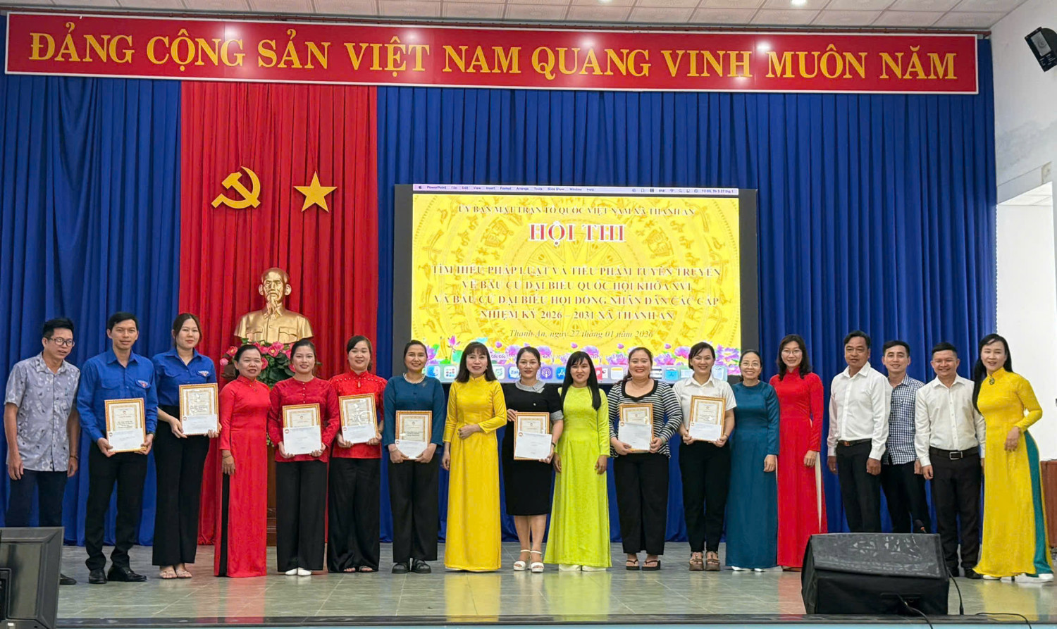TRƯỜNG TIỂU HỌC AN LẬP ĐẠT GIẢI NHÌ CUỘC THI TÌM HIỂU PHÁP LUẬT VÀ TIỂU PHẨM TUYÊN TRUYỀN LUẬT BẦU CỬ